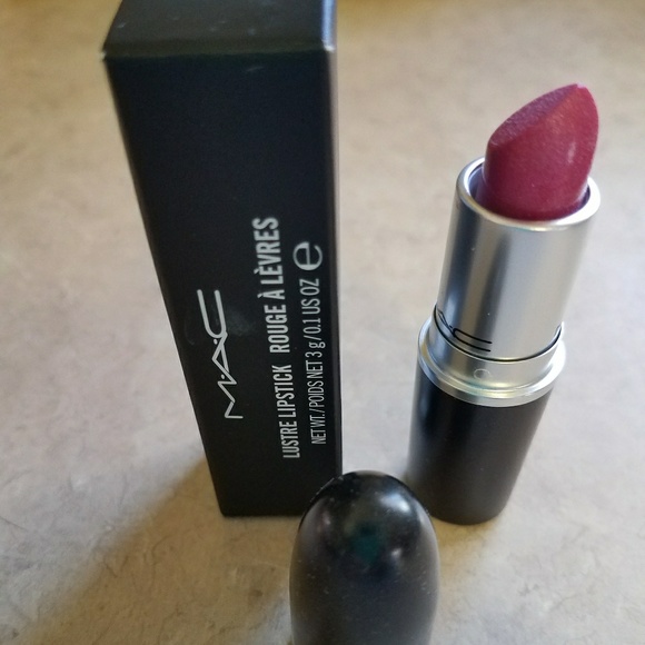 NWOT Mac Discontinued Lmtd. Ed Milan Mode Lipstick - Picture 3 of 4